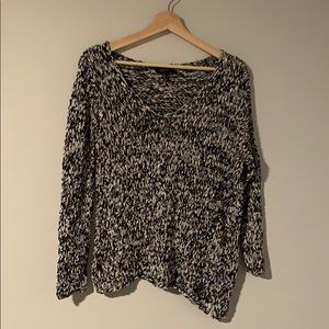 Talula XS Black & White Sweater